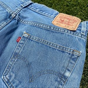 RELAXED LEVI JEANS